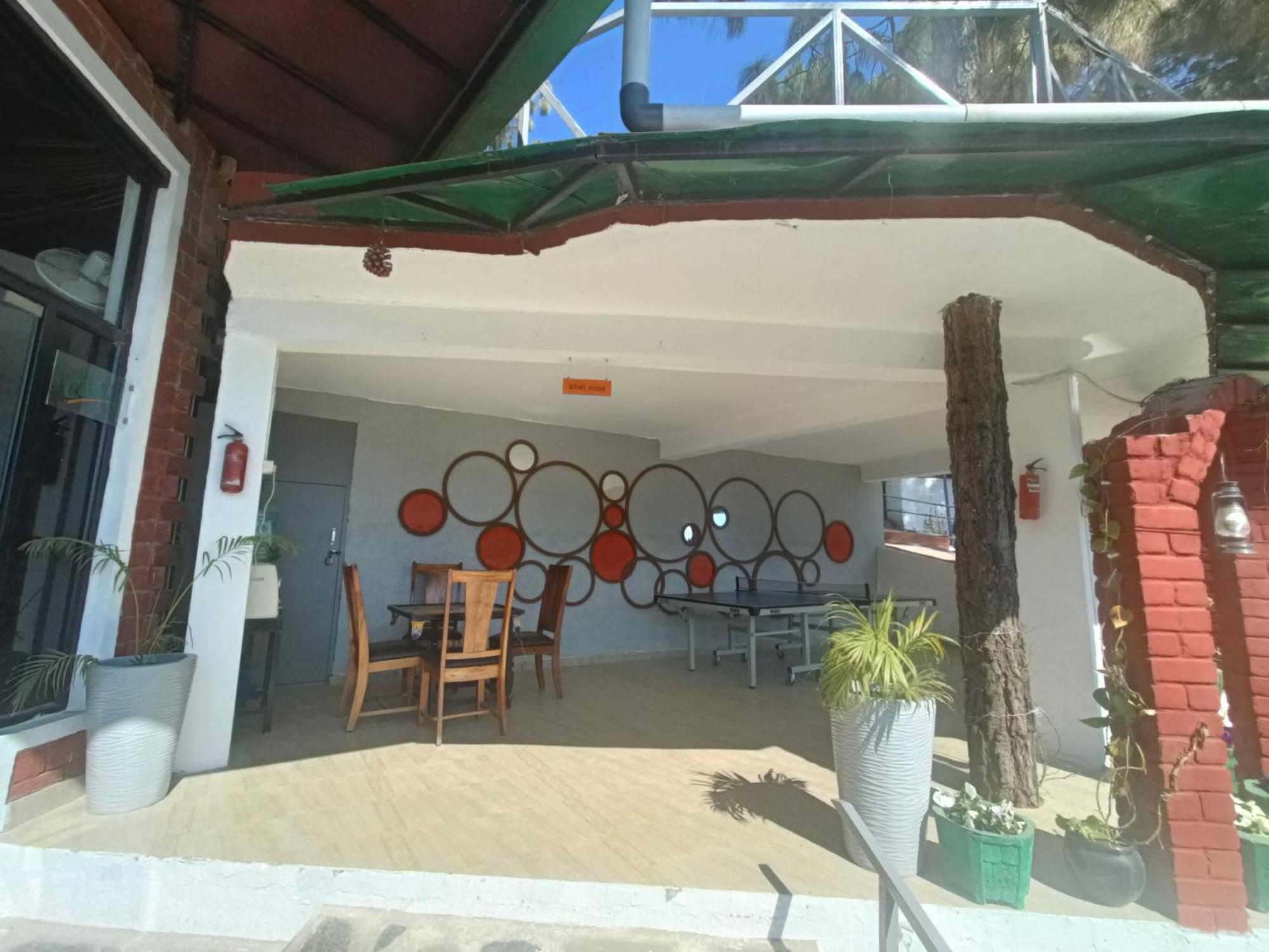 Zone Connect By The Park, Lansdowne Hotel Exterior photo